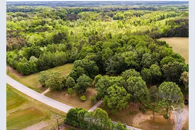 5338 Hicone Road, McLeansville, NC 27301 - Photo 7