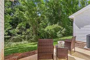 917 Cannon Crossing Cir, Greensboro, NC 27410 - Photo 29