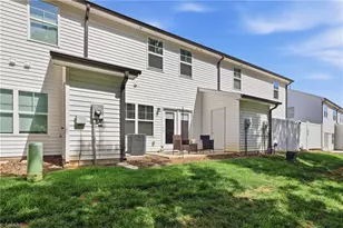 917 Cannon Crossing Cir, Greensboro, NC 27410 - Photo 31