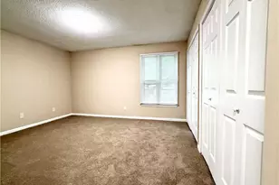 938 S Ridge Ct, Winston-Salem, NC 27107 - Photo 9
