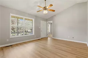 3604 Akers Ct, High Point, NC 27263 - Photo 9
