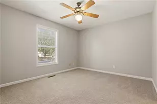 3604 Akers Ct, High Point, NC 27263 - Photo 13