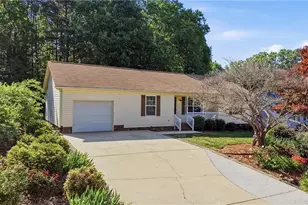 3604 Akers Ct, High Point, NC 27263 - Photo 1