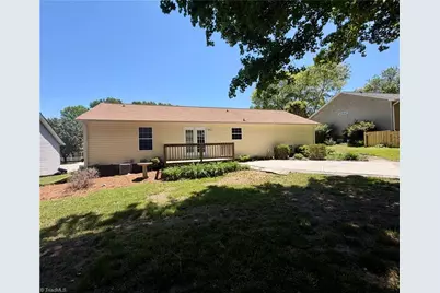 3604 Akers Court, High Point, NC 27263 - Photo 5