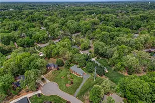 204 W Stonebury Ct, Reidsville, NC 27320 - Photo 49