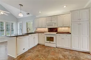 204 W Stonebury Ct, Reidsville, NC 27320 - Photo 23