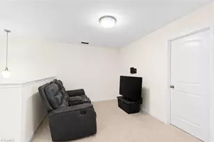 427 Inlet Pl Dr, Winston-Salem, NC 27127 - Photo 17