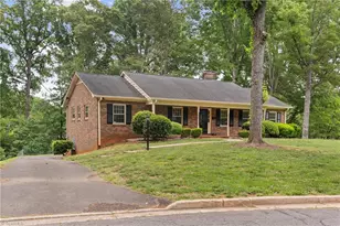 2971 Ormond Dr, Winston-Salem, NC 27106 - Photo 1
