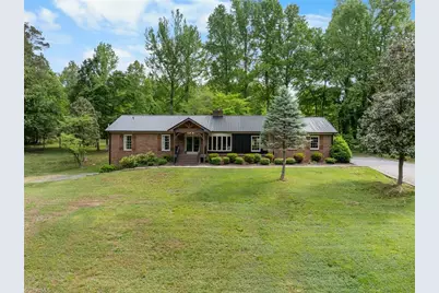 140 Twin Brook Drive, Clemmons, NC 27012 - Photo 1