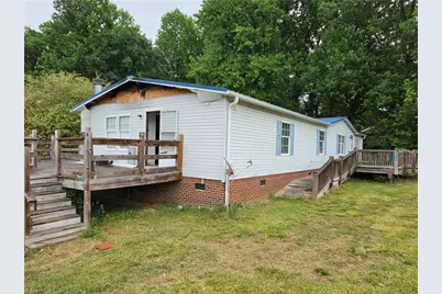 108 Carr Street, Jonesville, NC 28642 - Photo 3