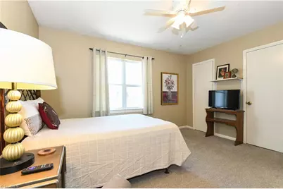 5735 Bramblegate Road #E, Greensboro, NC 27409 - Photo 19