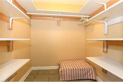 5735 Bramblegate Road #E, Greensboro, NC 27409 - Photo 13