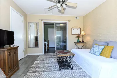 5735 Bramblegate Road #E, Greensboro, NC 27409 - Photo 15