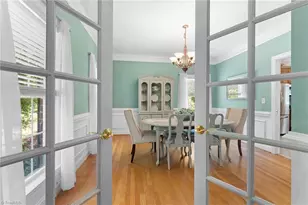 220 Lake Dale Ct, Clemmons, NC 27012 - Photo 17