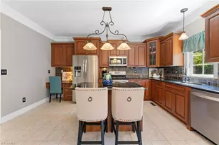220 Lake Dale Ct, Clemmons, NC 27012 - Photo 3