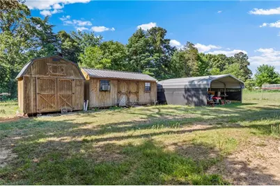 1990 Gumtree Road, Midway, NC 27107 - Photo 5