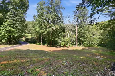1402 Good Hope Drive, Walnut Cove, NC 27052 - Photo 27