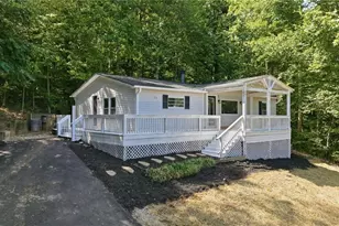 1402 Good Hope Dr, Walnut Cove, NC 27052 - Photo 3
