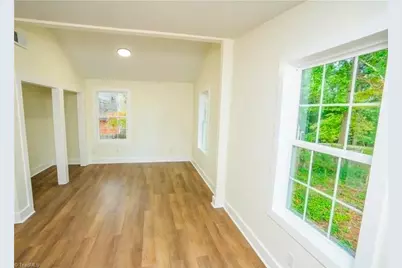 1037 Madison Avenue, Winston-Salem, NC 27103 - Photo 5