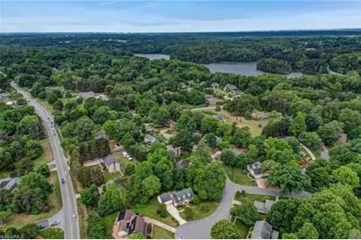 200 Stafford Oak Drive, Jamestown, NC 27282 - Photo 37