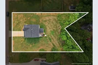 5345 Salem Woods Drive, Graham, NC 27253 - Photo 3