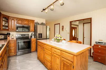 423 Walnut Grove Road, Archdale, NC 27263 - Photo 7