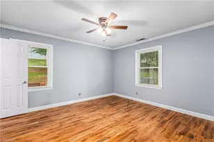 1325 Campus Ct, Winston-Salem, NC 27127 - Photo 11