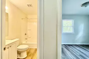 3602 Calvert St, Greensboro, NC 27405 - Photo 17