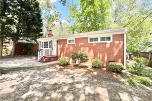 3602 Calvert St, Greensboro, NC 27405 - Photo 1