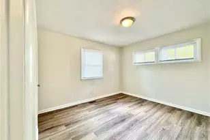3602 Calvert St, Greensboro, NC 27405 - Photo 13