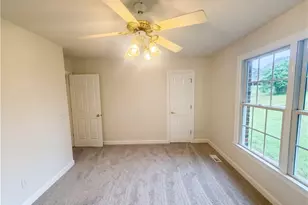 518 Wildwood Ln, Graham, NC 27253 - Photo 15