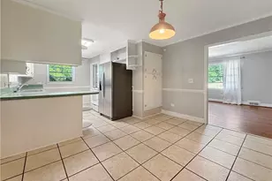 407 Brook St, Wilkesboro, NC 28697 - Photo 9
