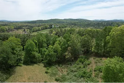4532 Nc Highway 18 N, Sparta, NC 28675 - Photo 35