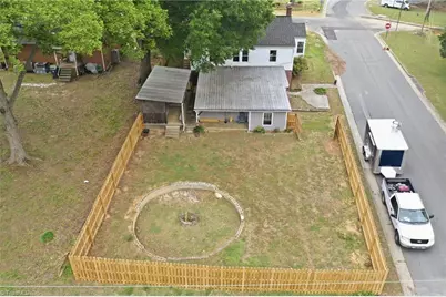 215 Home Avenue, Graham, NC 27253 - Photo 7