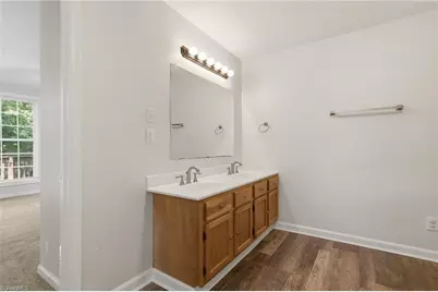 2627 Stratford Drive, Greensboro, NC 27408 - Photo 21