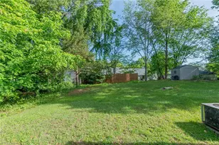 1907 Saffron Pl, Winston-Salem, NC 27127 - Photo 29
