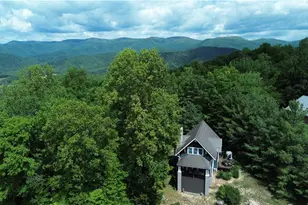 147 Fairview Dr, Traphill, NC 28685 - Photo 5