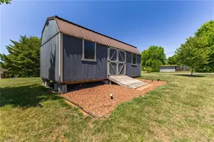 130 Northwood Hills Rd, North Wilkesboro, NC 28659 - Photo 25