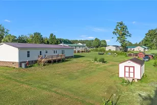 185 Mountain Dale Dr, North Wilkesboro, NC 28659 - Photo 23