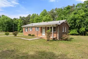 9569 Ridgeville Rd, Leasburg, NC 27291 - Photo 27