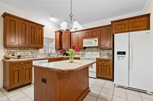 21 Annalisa Dr, Greensboro, NC 27455 - Photo 13