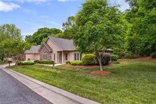 21 Annalisa Dr, Greensboro, NC 27455 - Photo 7