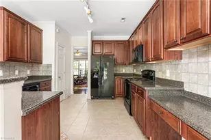 6812 W Whirlaway Ct, Whitsett, NC 27377 - Photo 19