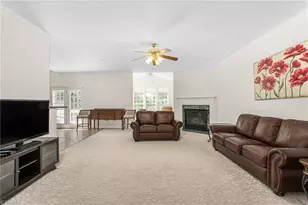 6812 W Whirlaway Ct, Whitsett, NC 27377 - Photo 11