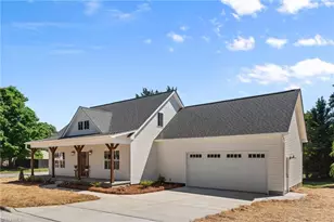 325 Joyce Ln, Kernersville, NC 27284 - Photo 41