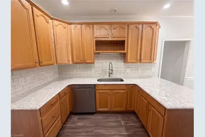 6120 Tennyson Drive, Kernersville, NC 27284 - Photo 7