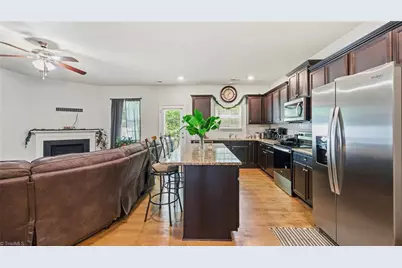 1113 Hardwick Drive, Mebane, NC 27302 - Photo 5