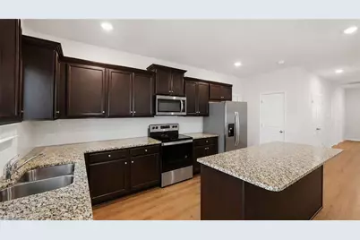 1113 Hardwick Drive, Mebane, NC 27302 - Photo 9