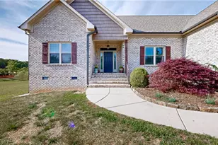 8128 Belews Creek Rd, Stokesdale, NC 27357 - Photo 3
