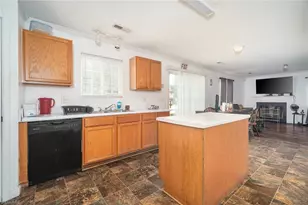 5709 Waterpoint Dr, Browns Summit, NC 27214 - Photo 11